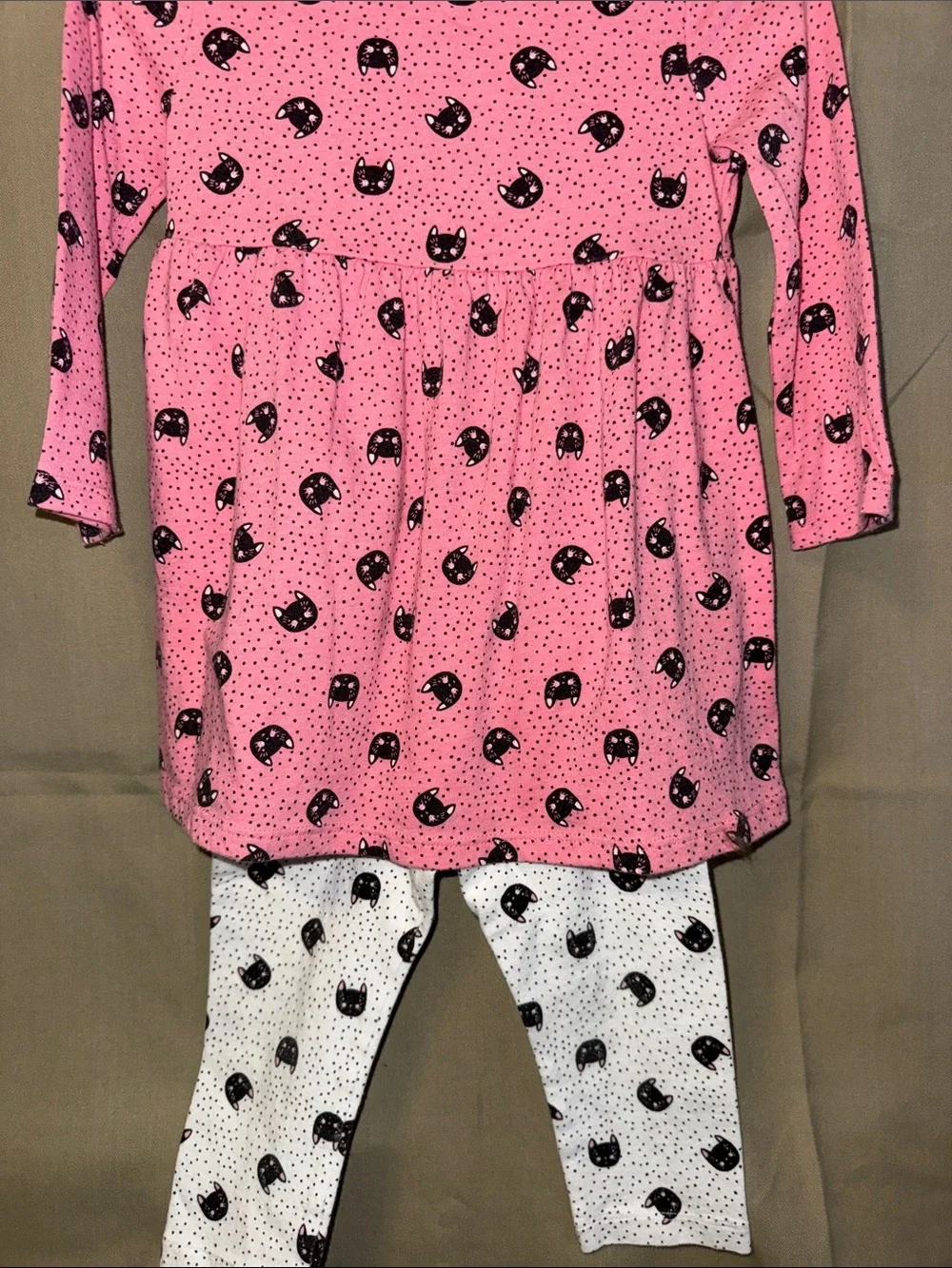 Old Navy Pink Top with Black Cat Print Matching Set with White Leggings